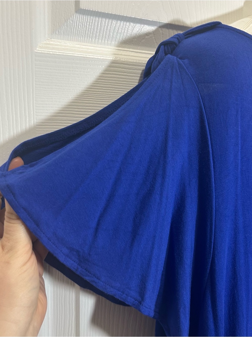 Boutique Relaxed V-Neck Swing Dress in Cobalt Blue - Picture 3 of 8